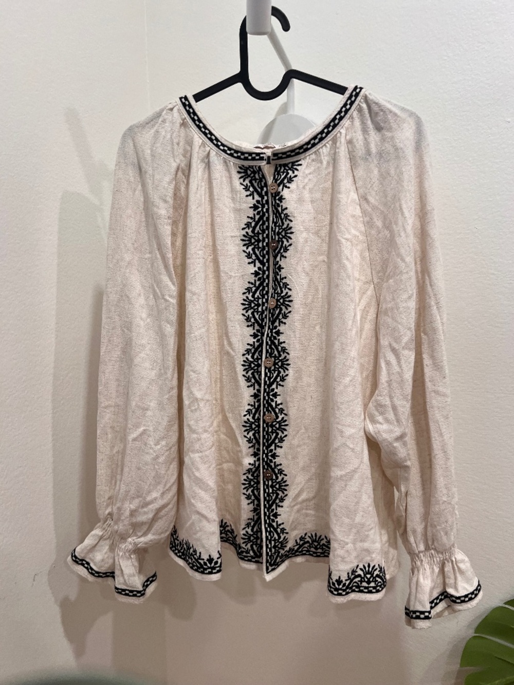 Ruffle sleeve button down